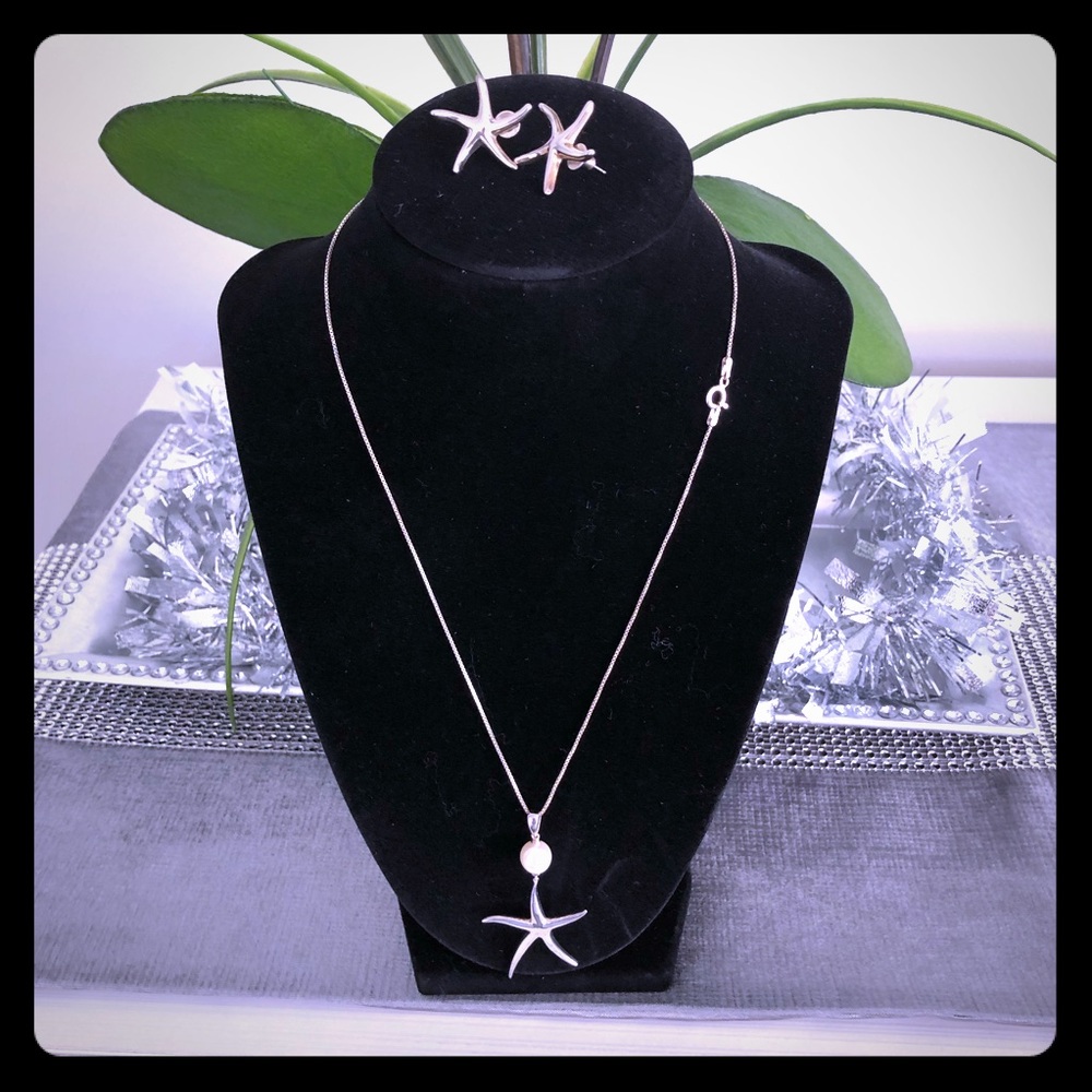 Silver starfish & pearl necklace and earrings set